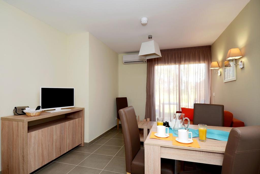 Résidence Odalys Côté Canal Sallèles-dʼAude Chambre photo