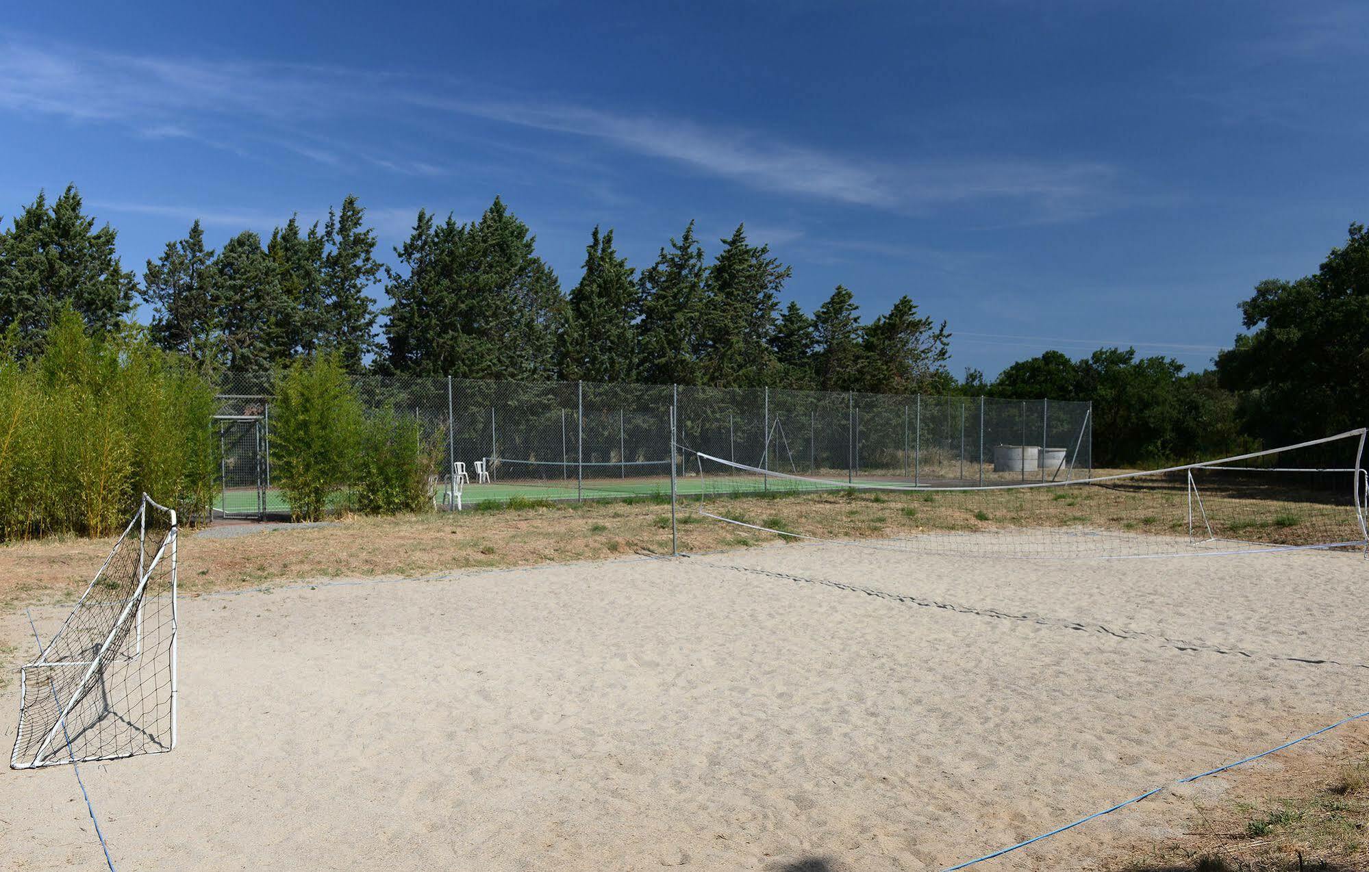 Résidence Odalys Côté Canal Sallèles-dʼAude Extérieur photo